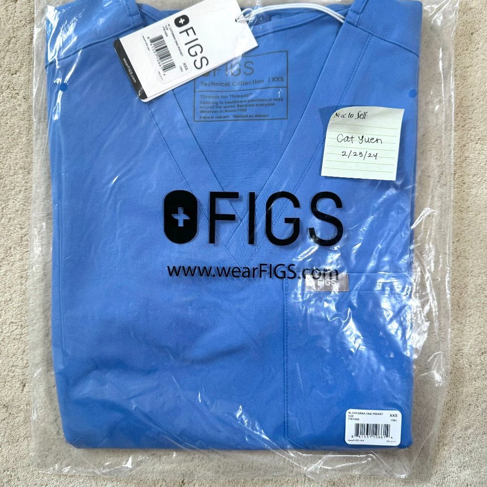 NWT Figs scrub top Ceil Blue XXS